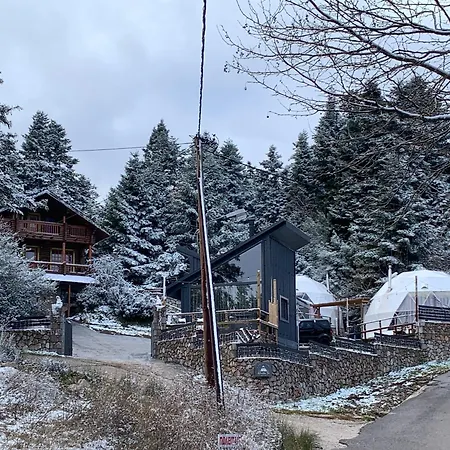 Mountain Tea Lodge *