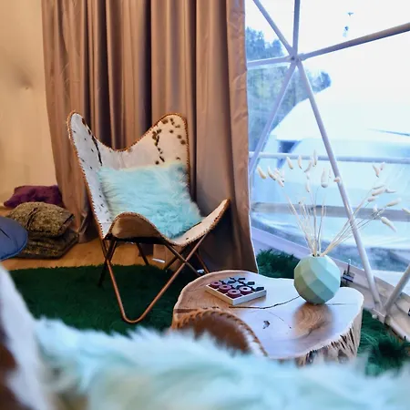 Mountain Tea Lodge *