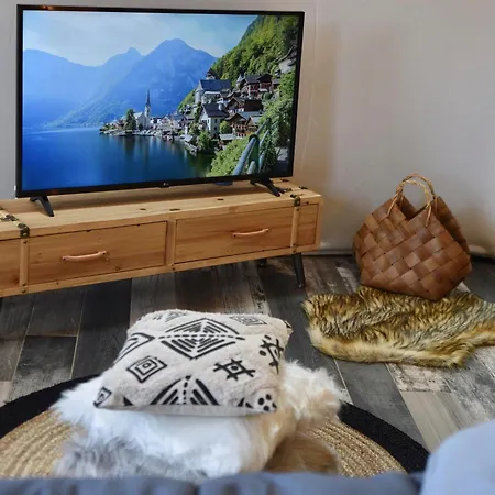 Mountain Tea Pávliani