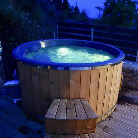 Mountain Tea * Pávliani