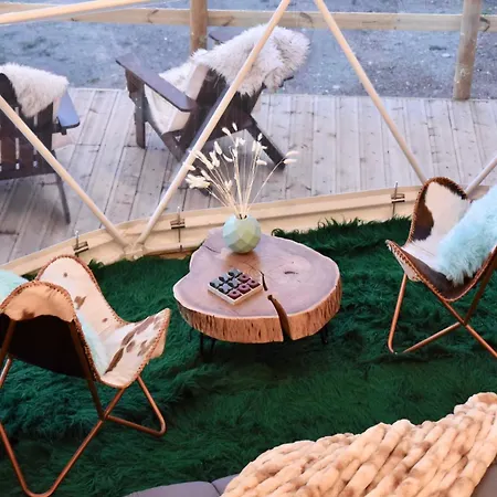 Lodge Mountain Tea *